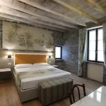 Suites&atelier Casa de hóspedes Como
