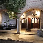 Suites&atelier 4*