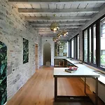 Casa de hóspedes Suites&atelier 4*