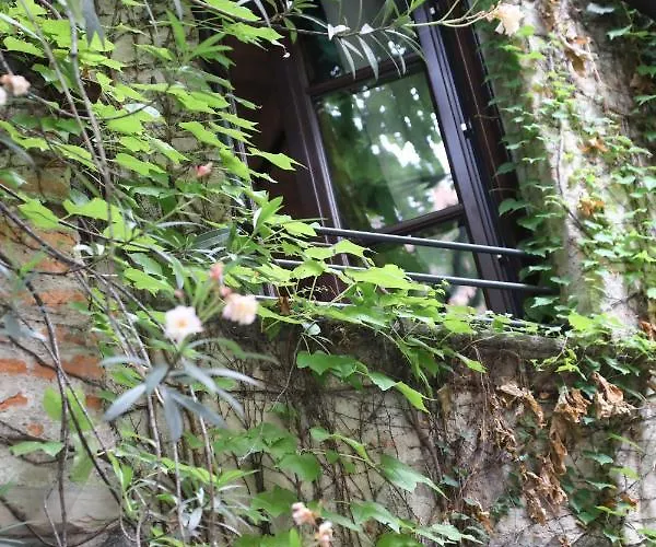 Suites&atelier Vendégház Como