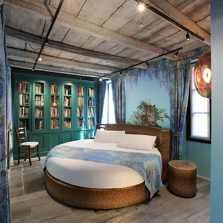 Suites&atelier Guest house