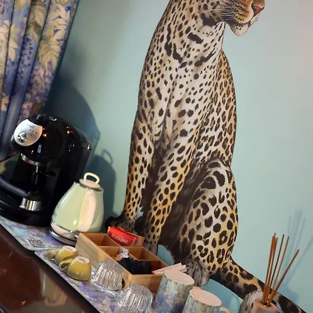 Suites&atelier بيت ضيافة