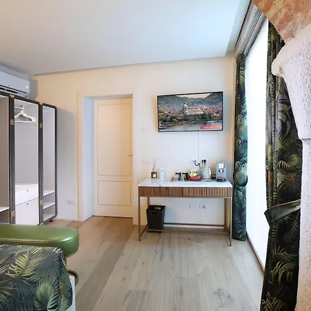 Suites&atelier Guest house