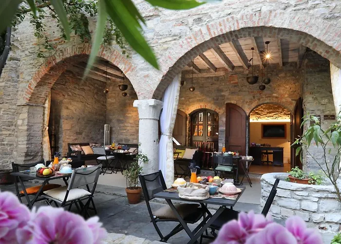 Suites&atelier Pensionat 4*