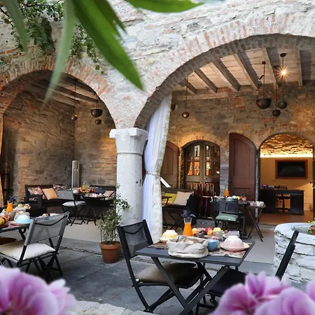 Suites&atelier Gæstehus 4*