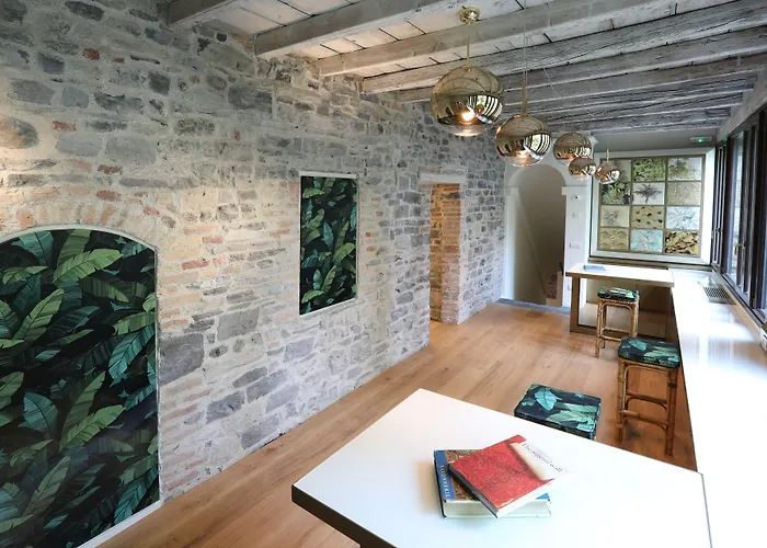 Гостевой дом Suites&atelier 4*